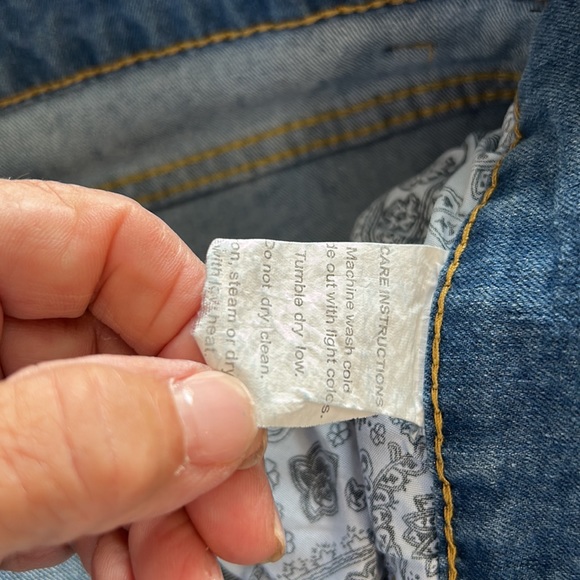 Folded & Hung Cuffed Jeans - Picture 8 of 12